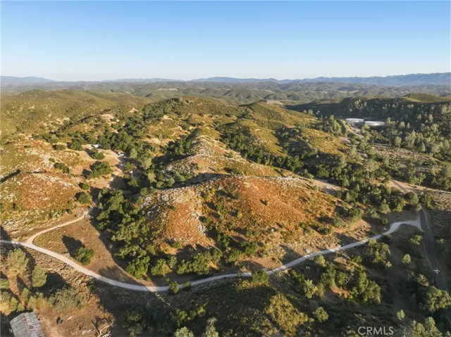 5885 Lion Ridge, Creston, California 93432