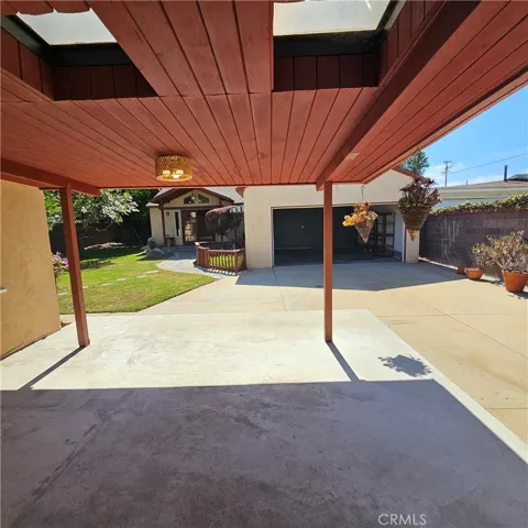 12627 Manor, Hawthorne, California 90250
