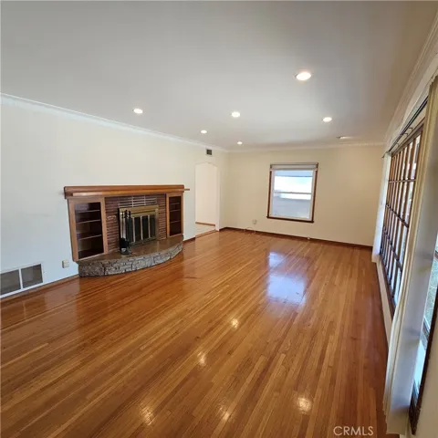 12627 Manor, Hawthorne, California 90250
