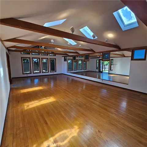 12627 Manor, Hawthorne, California 90250