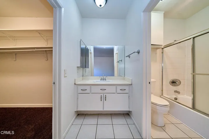 _JT25896