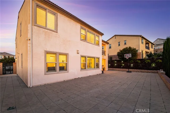 2413 Sierra Bella Drive, Corona, California 92882