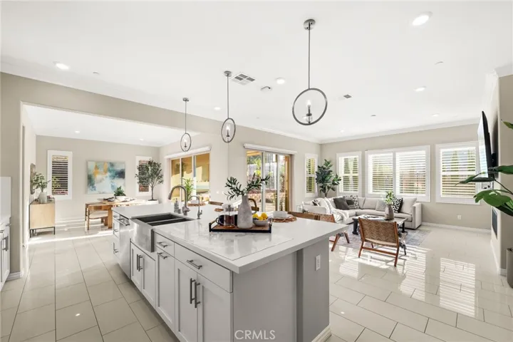2413 Sierra Bella Drive, Corona, California 92882