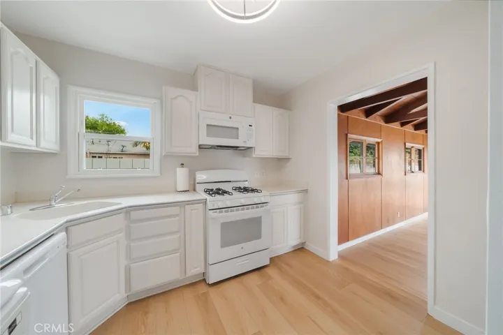 13612 Woodruff Avenue, Bellflower, California 90706