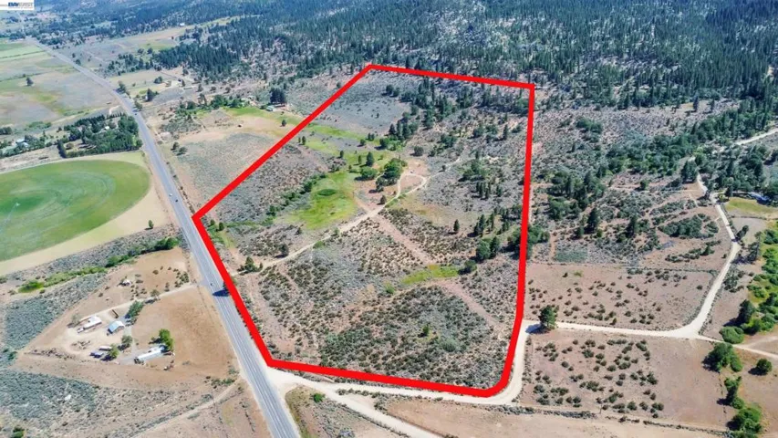 452 Us Hwy 395, Milford, California 96121