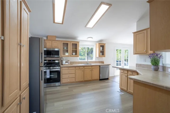 261 Las Brisas, Pomona, California 91768
