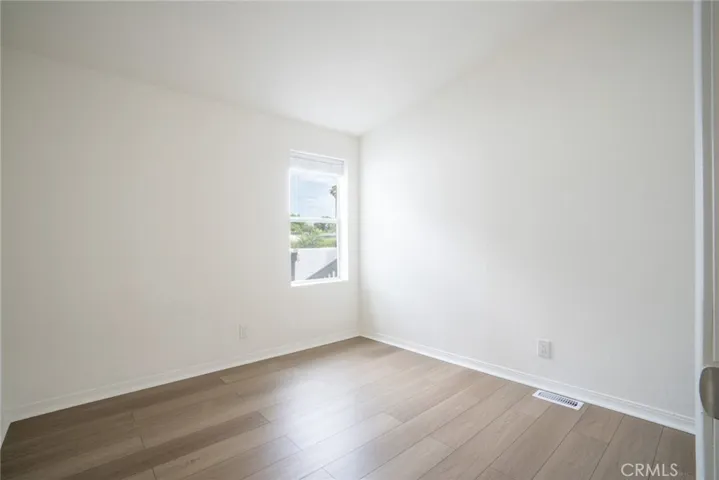 Bedroom #04