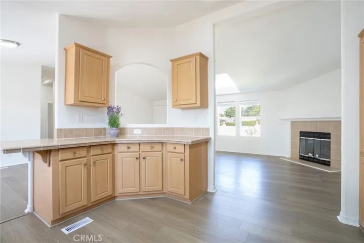 261 Las Brisas, Pomona, California 91768