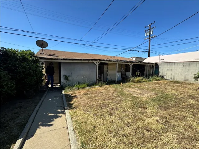 2952 W Shorb Street, Alhambra, California 91803