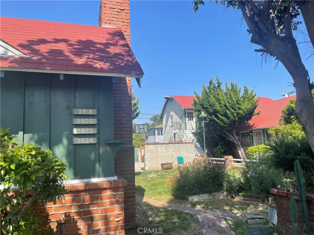 3818 Sawtelle with 3832 Sawtelle in background
