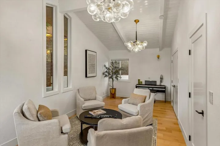 20550 Buena Monte Drive, San Jose, California 95120