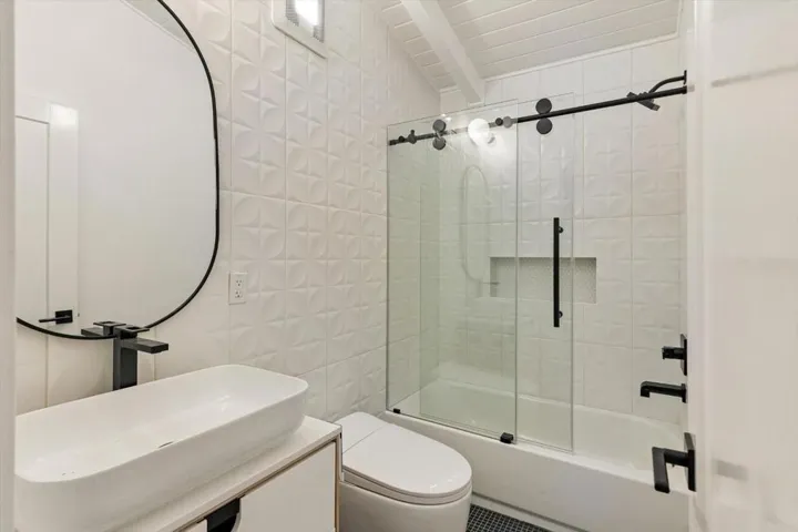 20550 Buena Monte Drive, San Jose, California 95120