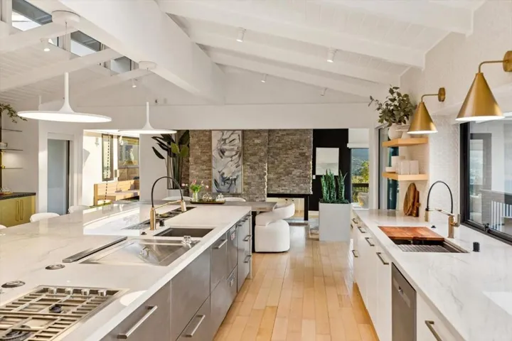 20550 Buena Monte Drive, San Jose, California 95120