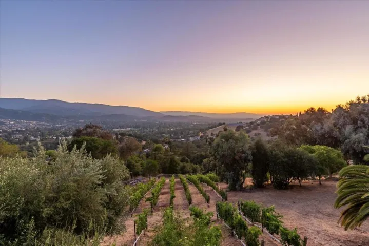 20550 Buena Monte Drive, San Jose, California 95120