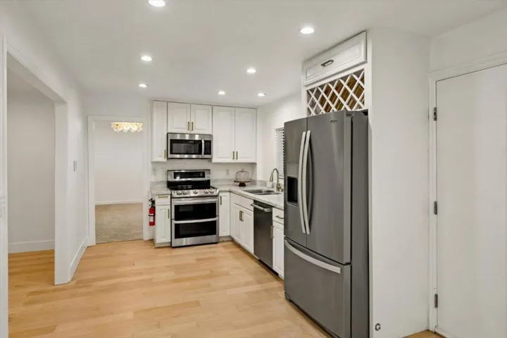 20550 Buena Monte Drive, San Jose, California 95120