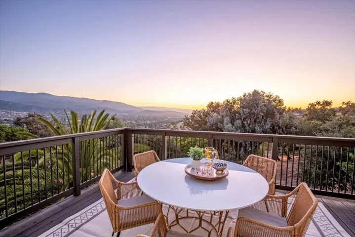 20550 Buena Monte Drive, San Jose, California 95120