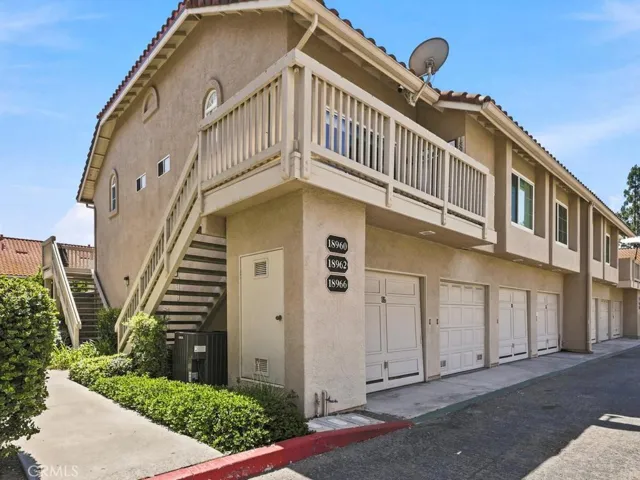 18966 Canyon Summit, Lake Forest, California 92679
