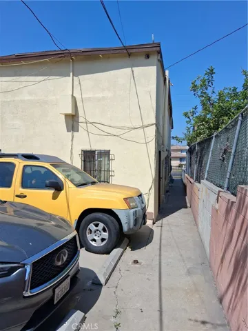 626 W Century, Los Angeles, California 90044