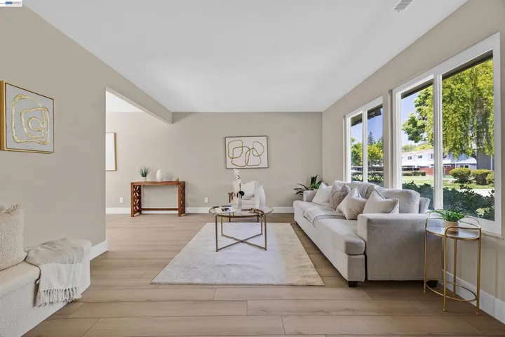 3153 Cochise Way, Pleasanton, California 94588