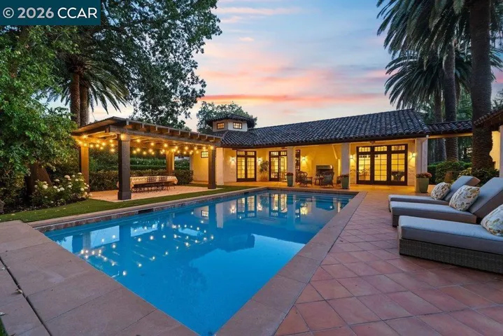 1924 Alameda Diablo, Diablo, California 94528