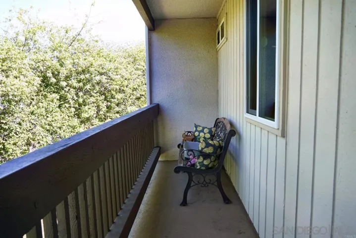 5350 Baltimore Dr. 12, La Mesa, California 91942