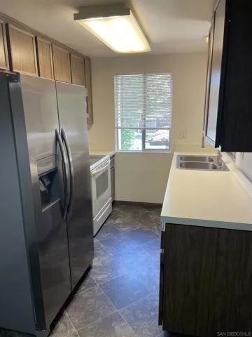 5350 Baltimore Dr. 12, La Mesa, California 91942