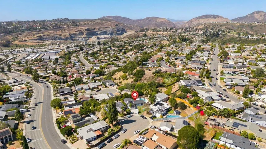 5444 Princess View, San Diego, California 92120