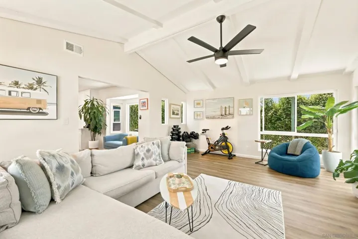 5444 Princess View, San Diego, California 92120