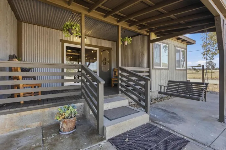 1077 Montecito Way, Ramona, California 92065