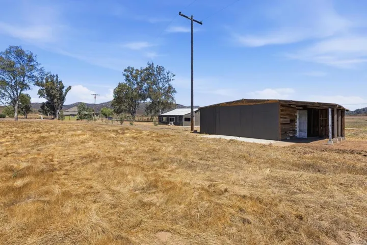1077 Montecito Way, Ramona, California 92065