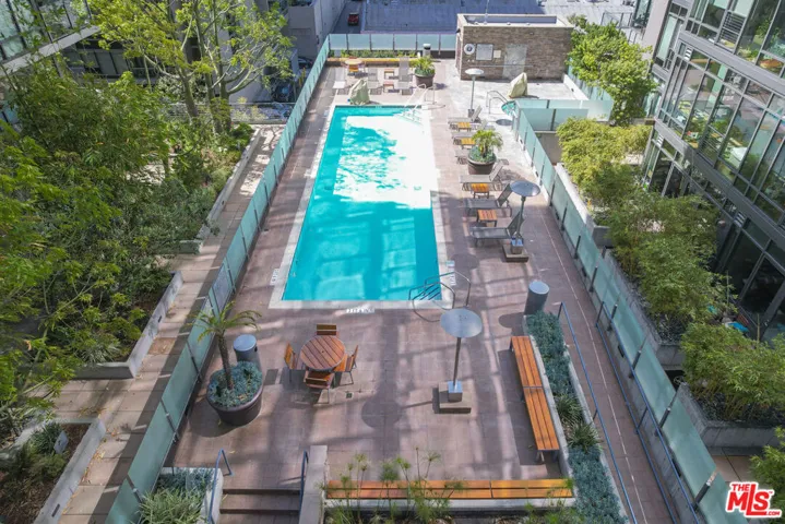 1100 S Hope Street 716, Los Angeles, California 90015