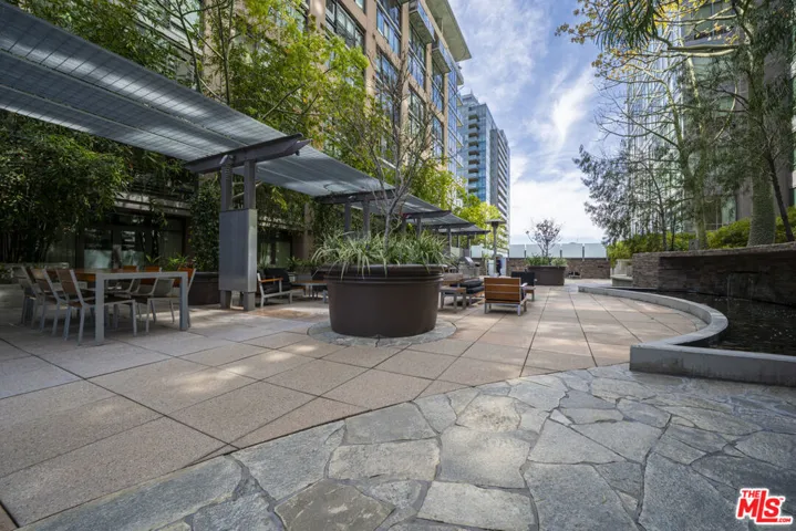 1100 S Hope Street 716, Los Angeles, California 90015