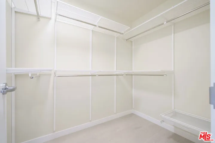 1100 S Hope Street 716, Los Angeles, California 90015