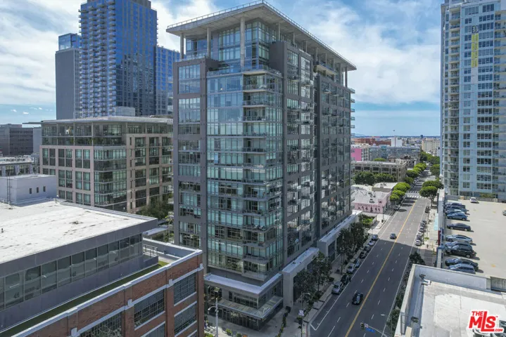 1100 S Hope Street 716, Los Angeles, California 90015