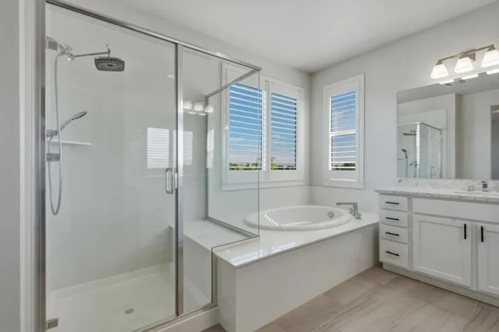 276 Copperleaf Lane, San Juan Bautista, California 95045