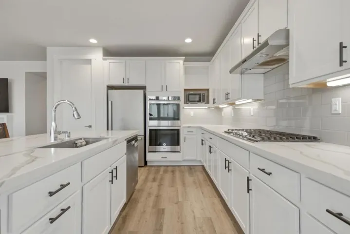 276 Copperleaf Lane, San Juan Bautista, California 95045