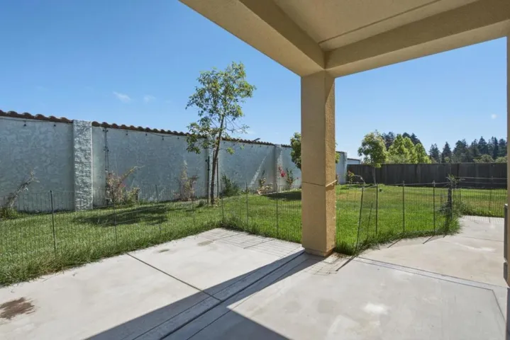 276 Copperleaf Lane, San Juan Bautista, California 95045