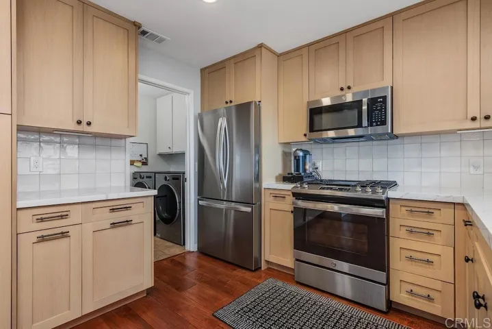 6531 Corte Valdez, Carlsbad, California 92009