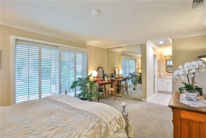 1345 N Erin Avenue, Upland, California 91786