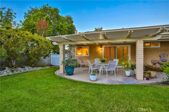 1345 N Erin Avenue, Upland, California 91786