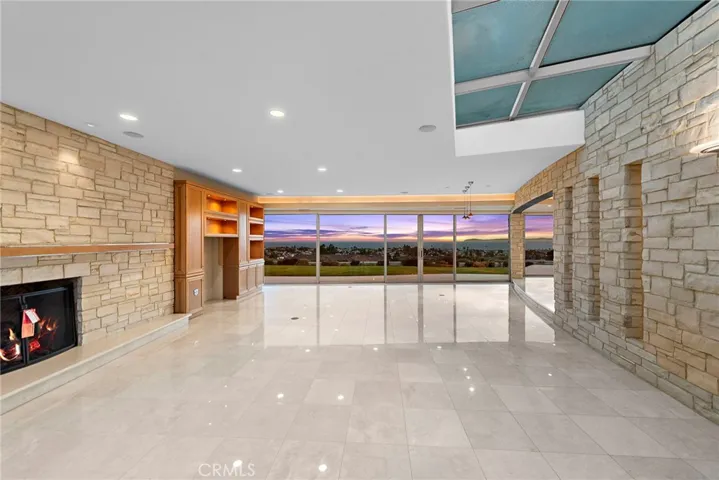 2801 Setting Sun, Corona Del Mar, California 92625
