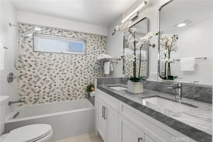2508 Ocean Boulevard, Corona Del Mar, California 92625