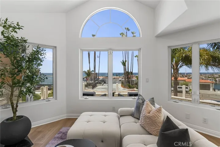 2508 Ocean Boulevard, Corona Del Mar, California 92625