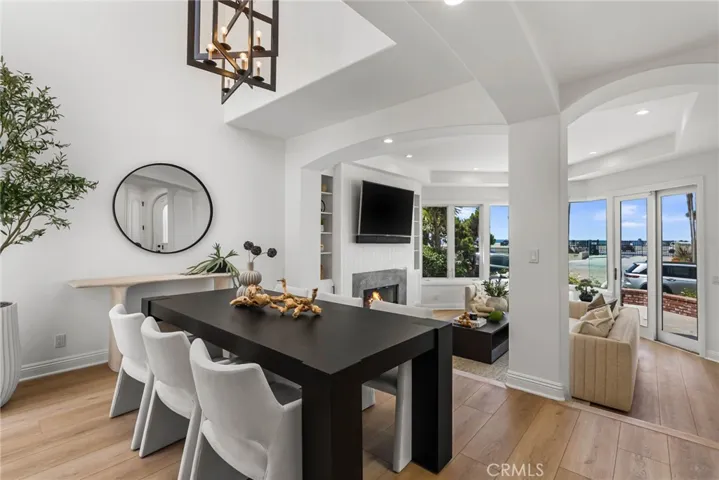 2508 Ocean Boulevard, Corona Del Mar, California 92625