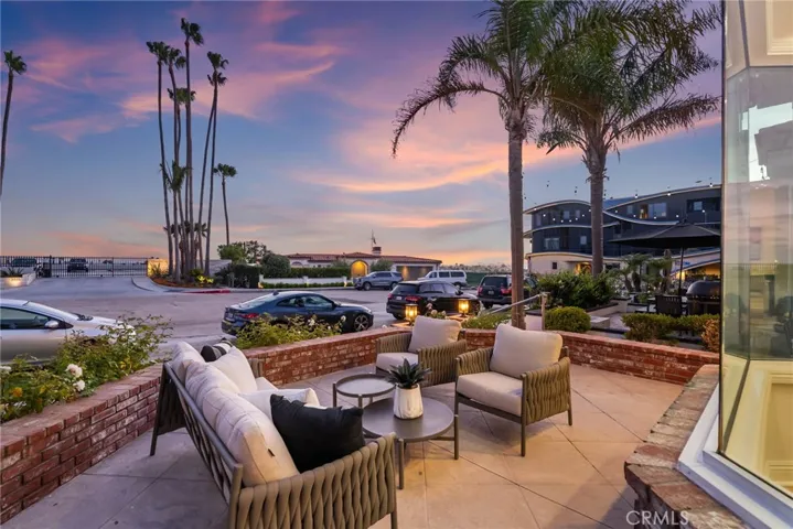 2508 Ocean Boulevard, Corona Del Mar, California 92625
