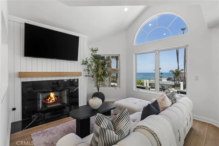2508 Ocean Boulevard, Corona Del Mar, California 92625