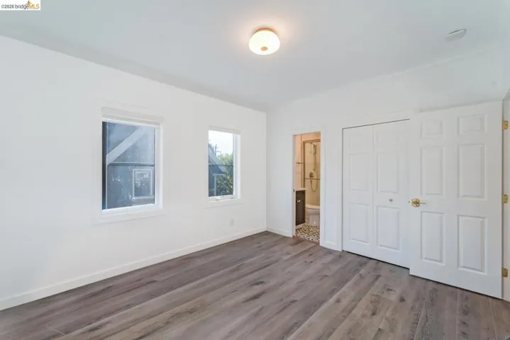 384 Euclid Ave, Oakland, California 94610