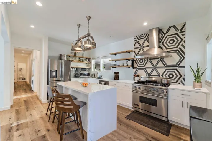 384 Euclid Ave, Oakland, California 94610