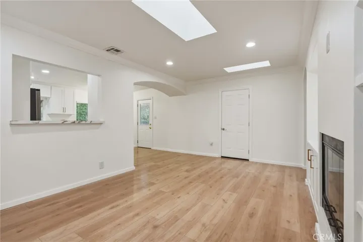 7015 Amigo, Reseda, California 91335