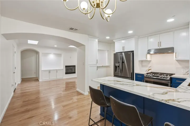 7015 Amigo, Reseda, California 91335